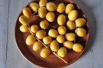 1_gon-barhi-dates-2