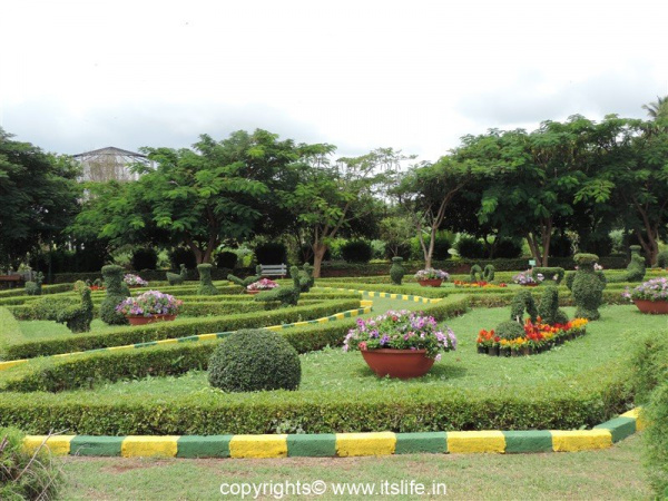 Botanical Garden at Lingambudhi Lake Mysuru