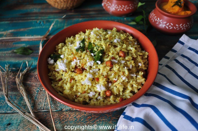 Recipe to make Rice using Coconut and Mustard Seeds.